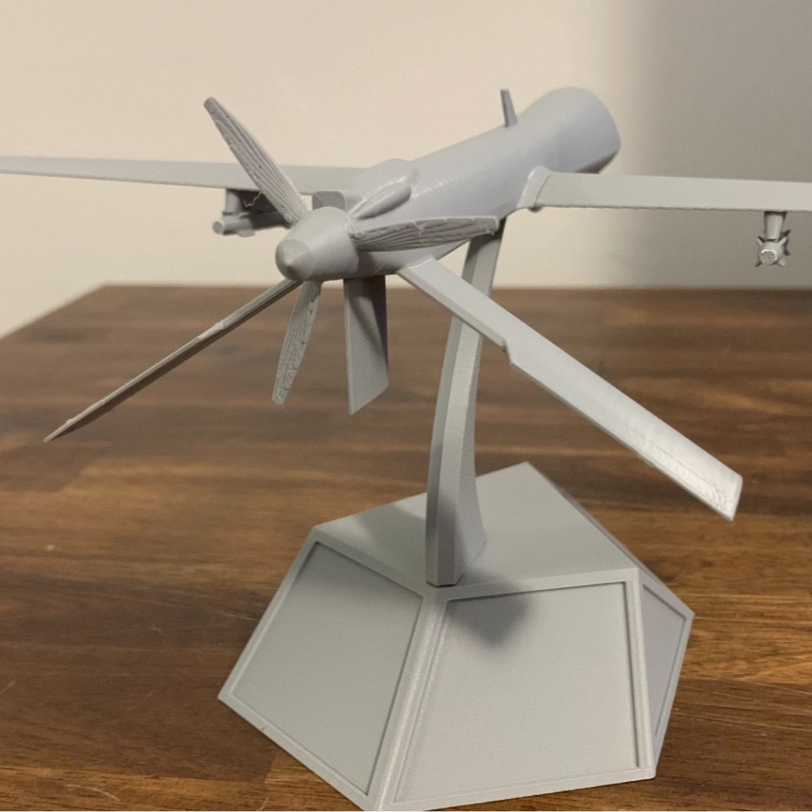 Drone 3D Modeling - Modelo Estático Realista de Drone MQ-1B